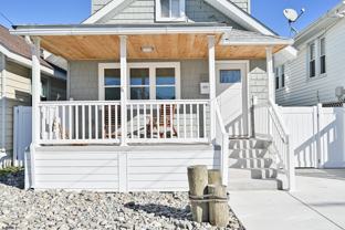 203 N Somerset Ave - Photo 1 of 1