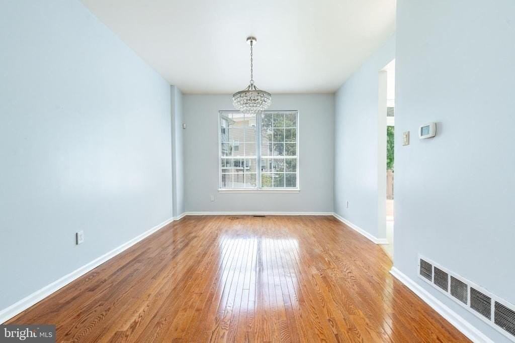 307 Thyme Ln - Photo 4 of 26