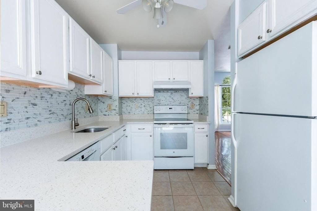 307 Thyme Ln - Photo 5 of 26