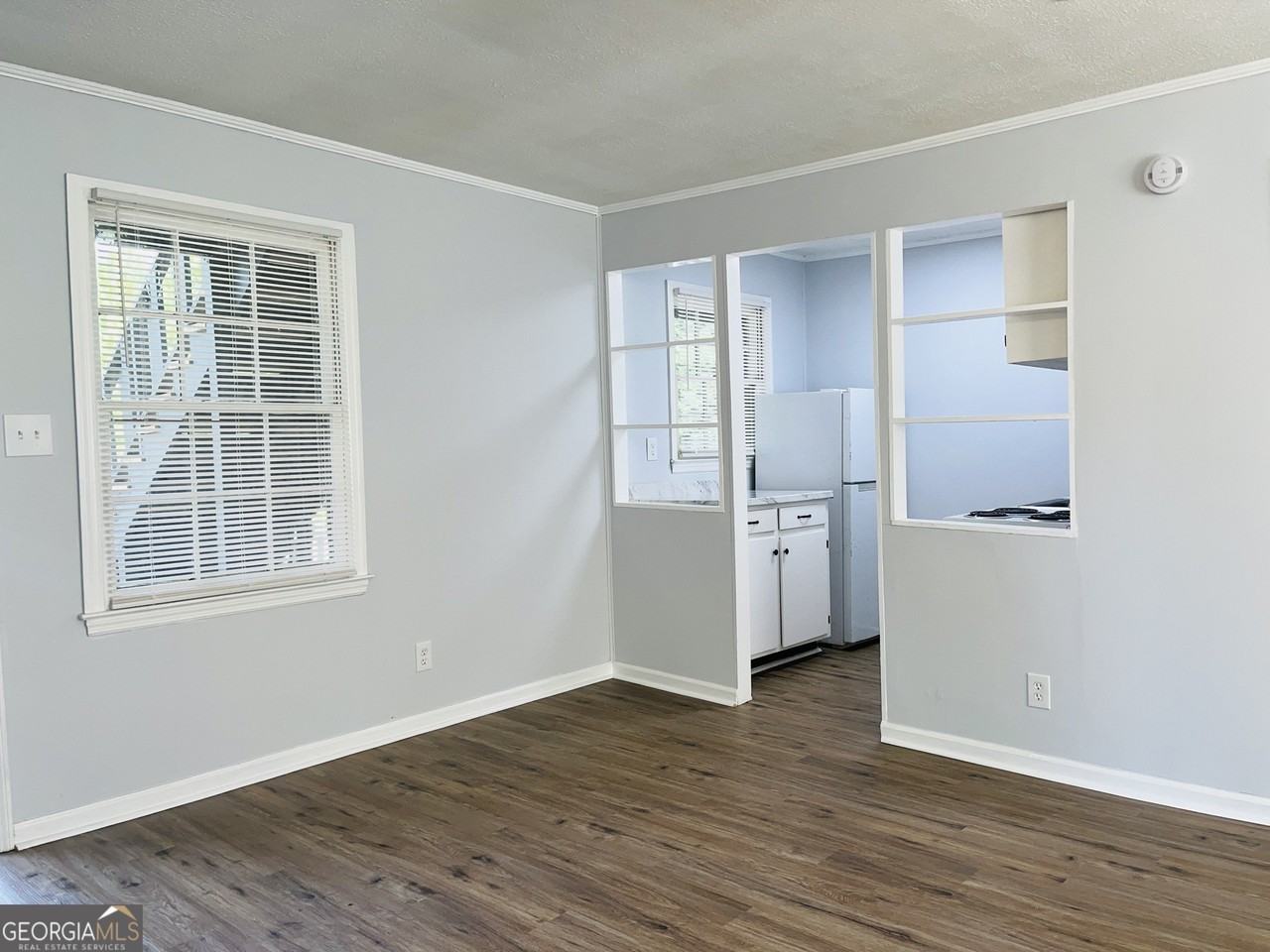 601 W Haralson St #08 - Photo 4 of 13