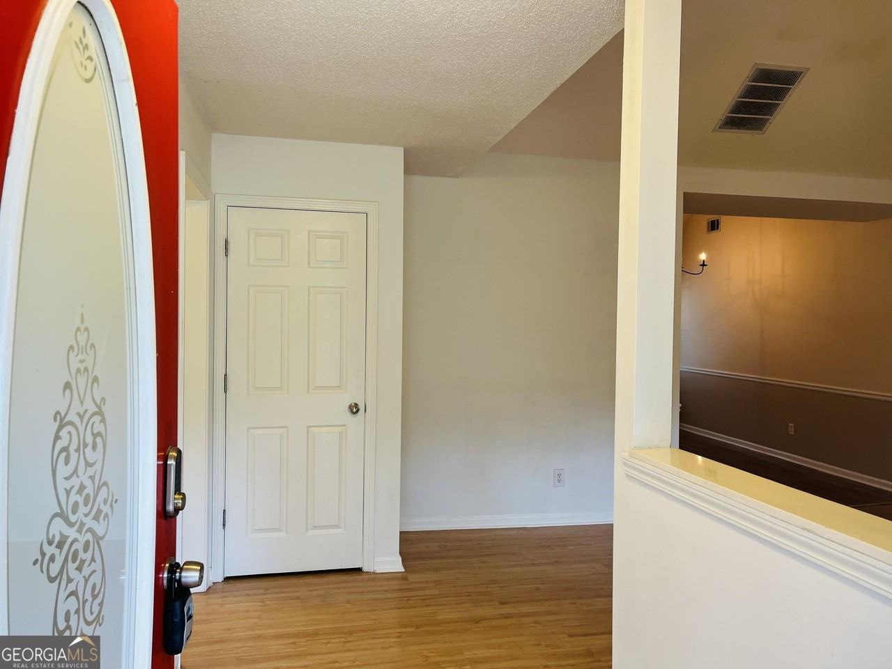 145 Riverside Dr - Photo 3 of 46