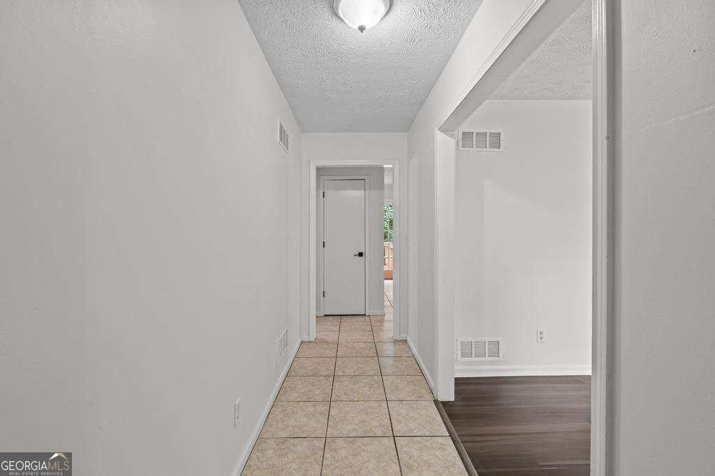 246 Barbara Ln Sw - Photo 6 of 48