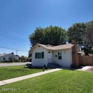 401 Cypress St - Photo 3 of 10