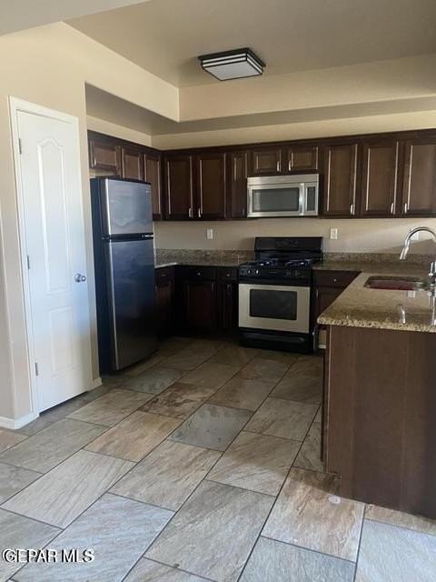 7732 Maple Landing Ct - Photo 7 of 15
