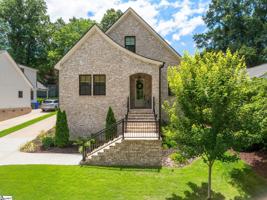 featured image of 229 Cammer Ave