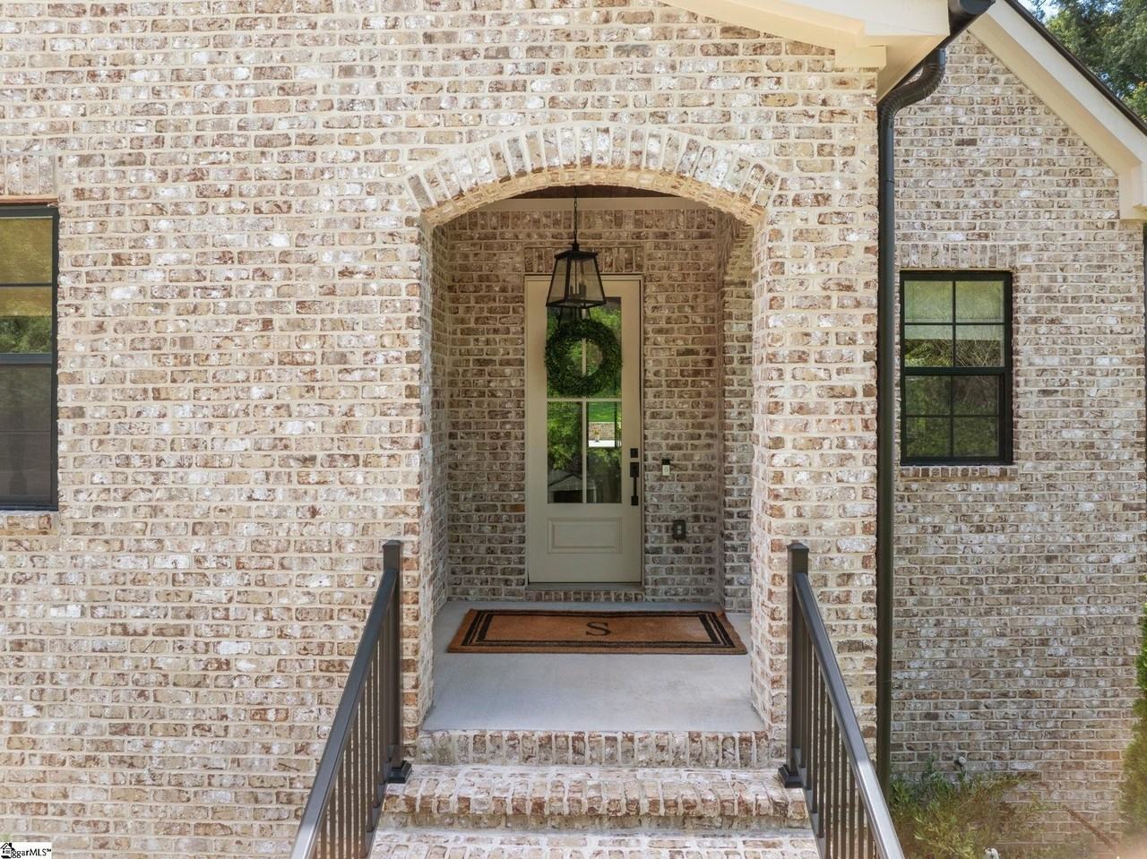 229 Cammer Ave - Photo 4 of 44