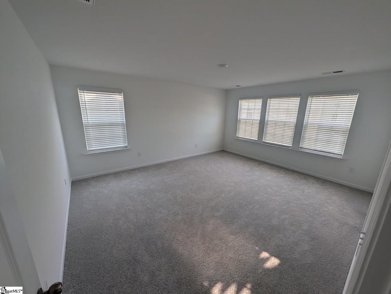 2 Nina Meadows Dr - Photo 7 of 11