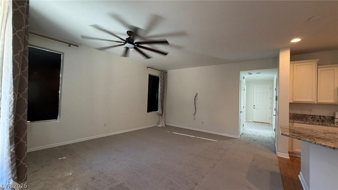 7667 Dewy Falls Ave - Photo 7 of 42