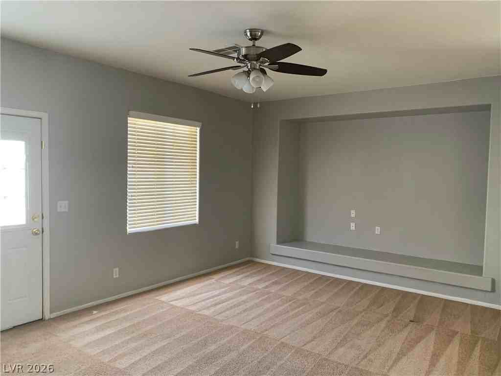 4423 Peaceful Harbor St - Photo 5 of 26