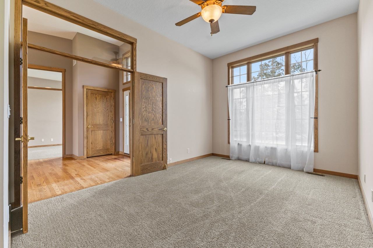 11435 Kenyon Ct Ne #1 - Photo 4 of 31