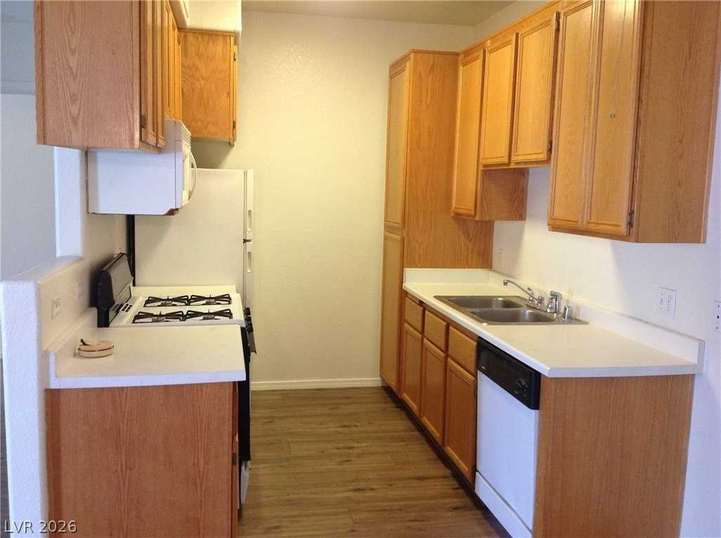 3318 N Decatur Blvd #1054 - Photo 5 of 13