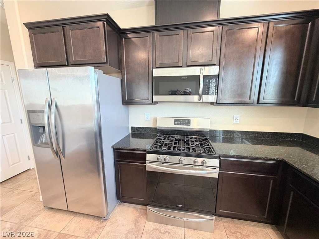4345 Stardusk Falls Ave - Photo 6 of 23