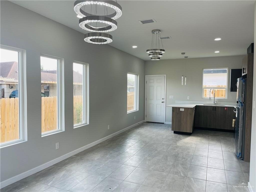 1108 Sugar Garden Ave #4 - Photo 2 of 11