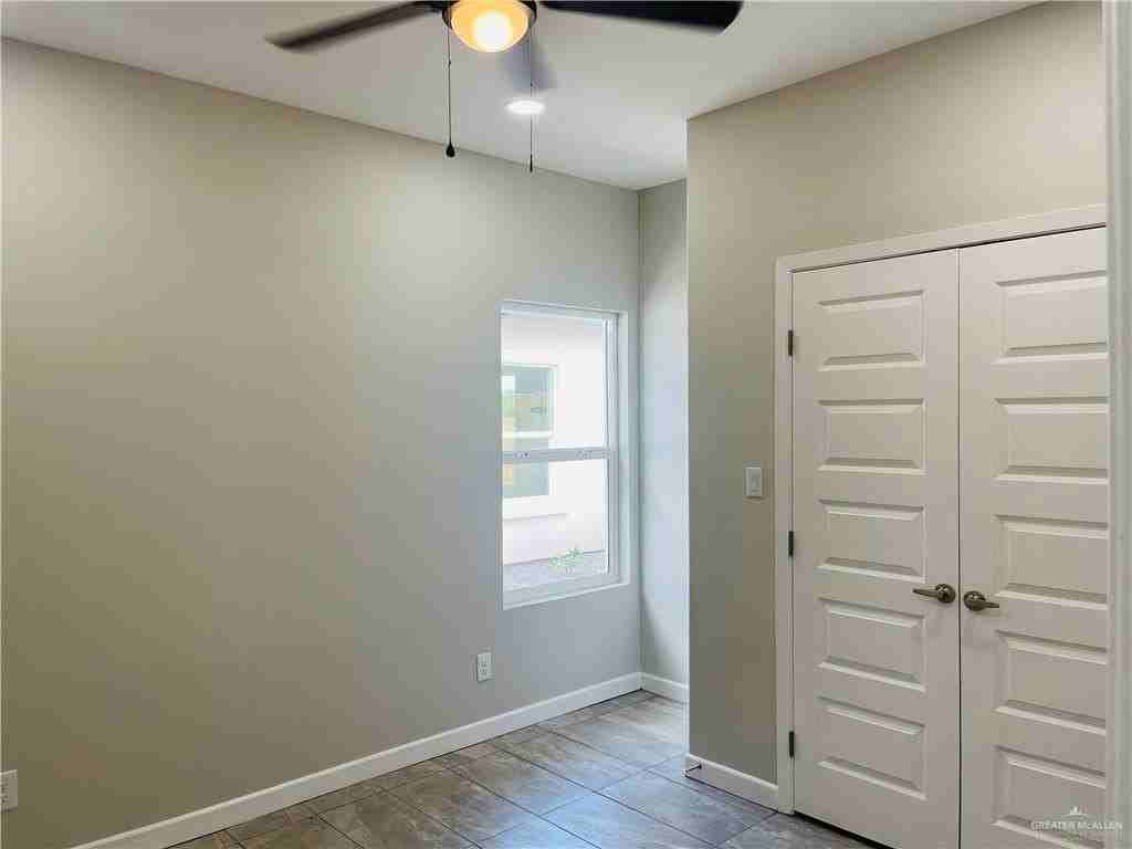 1108 Sugar Garden Ave #4 - Photo 6 of 11