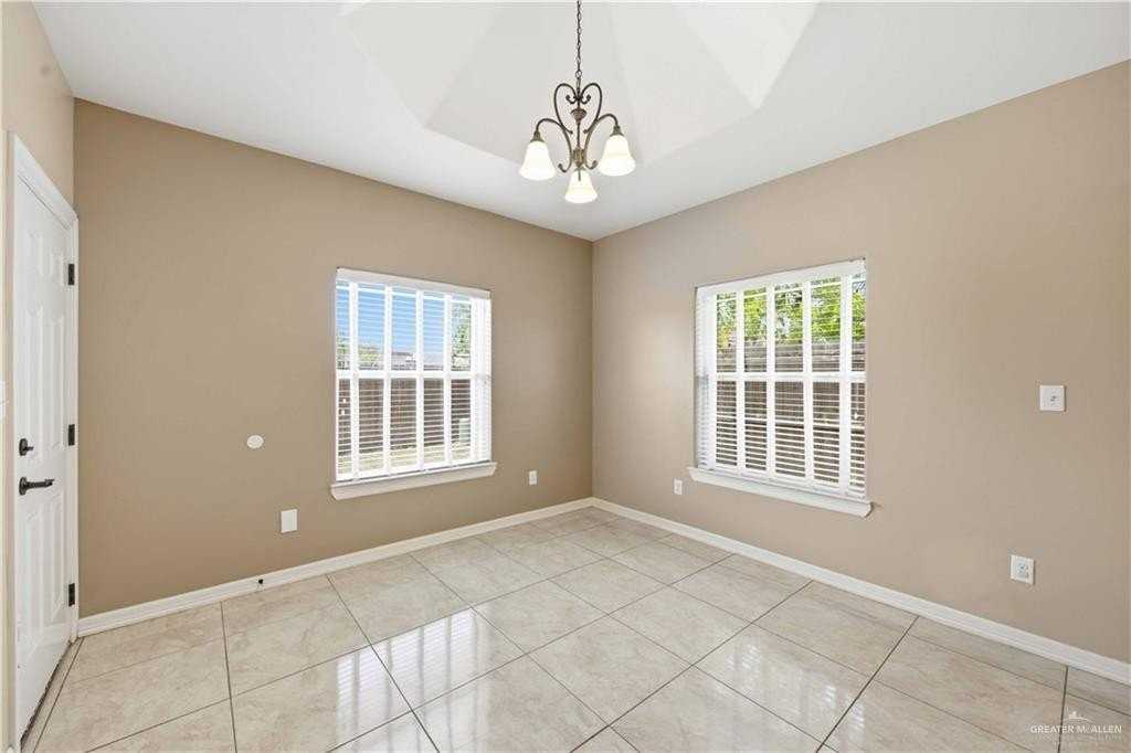 512 Bold Ruler Ave - Photo 4 of 13