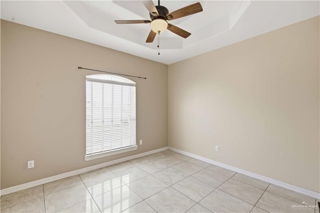 512 Bold Ruler Ave - Photo 7 of 13