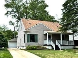 featured image of 907 Bruce St