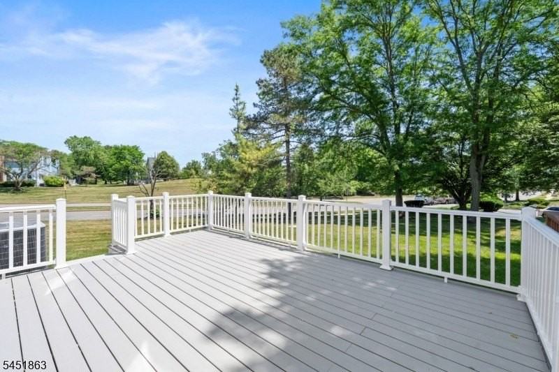 42 Shire Ct - Photo 6 of 26