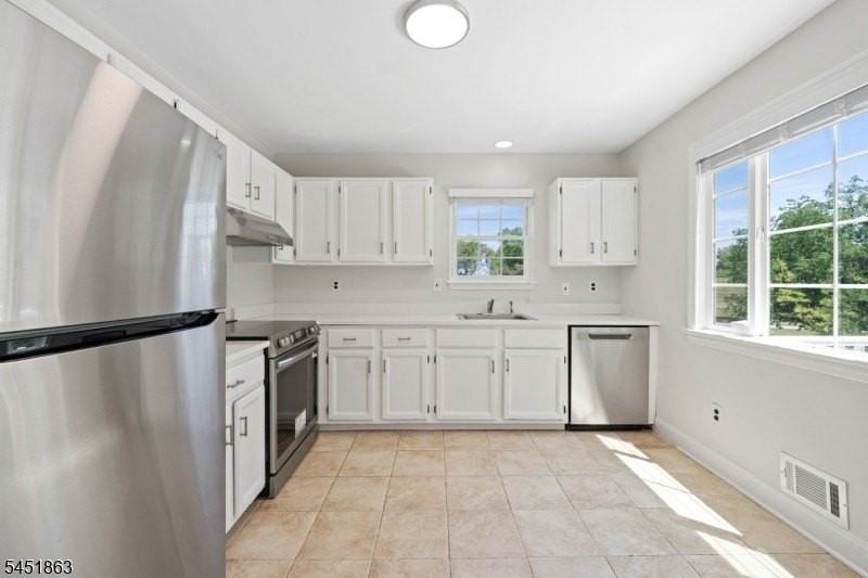 42 Shire Ct - Photo 7 of 26