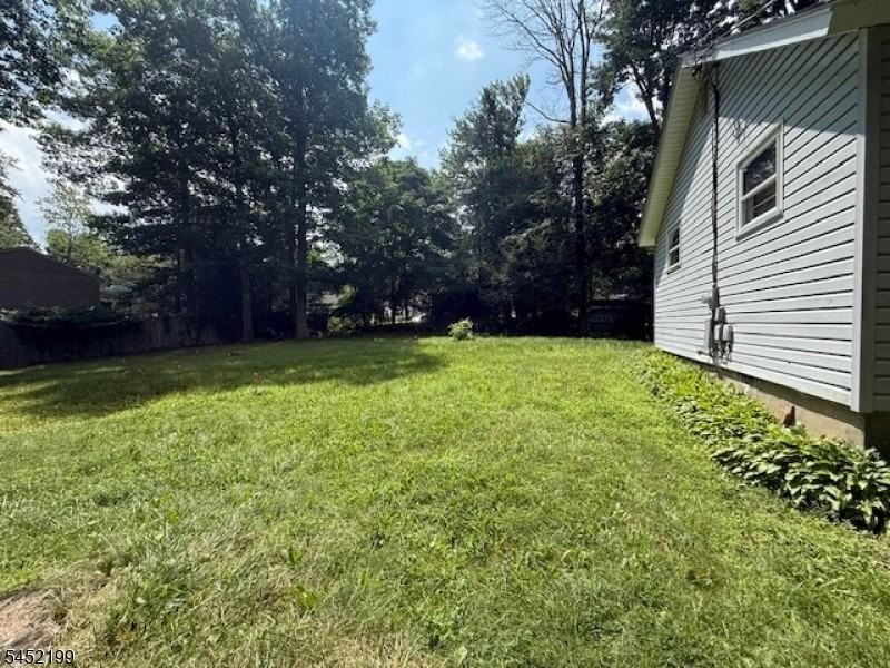 103 Edgewood Ln - Photo 3 of 18