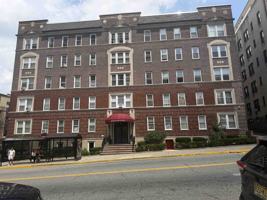 featured image of 6045 Kennedy Blvd E #BS2