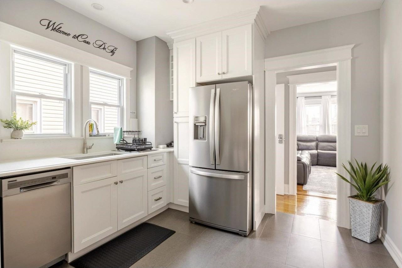 808 87th St #2 - Photo 5 of 12