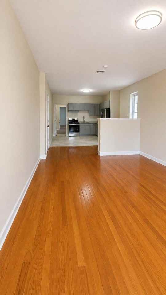 52 3rd St #3 - Photo 6 of 14