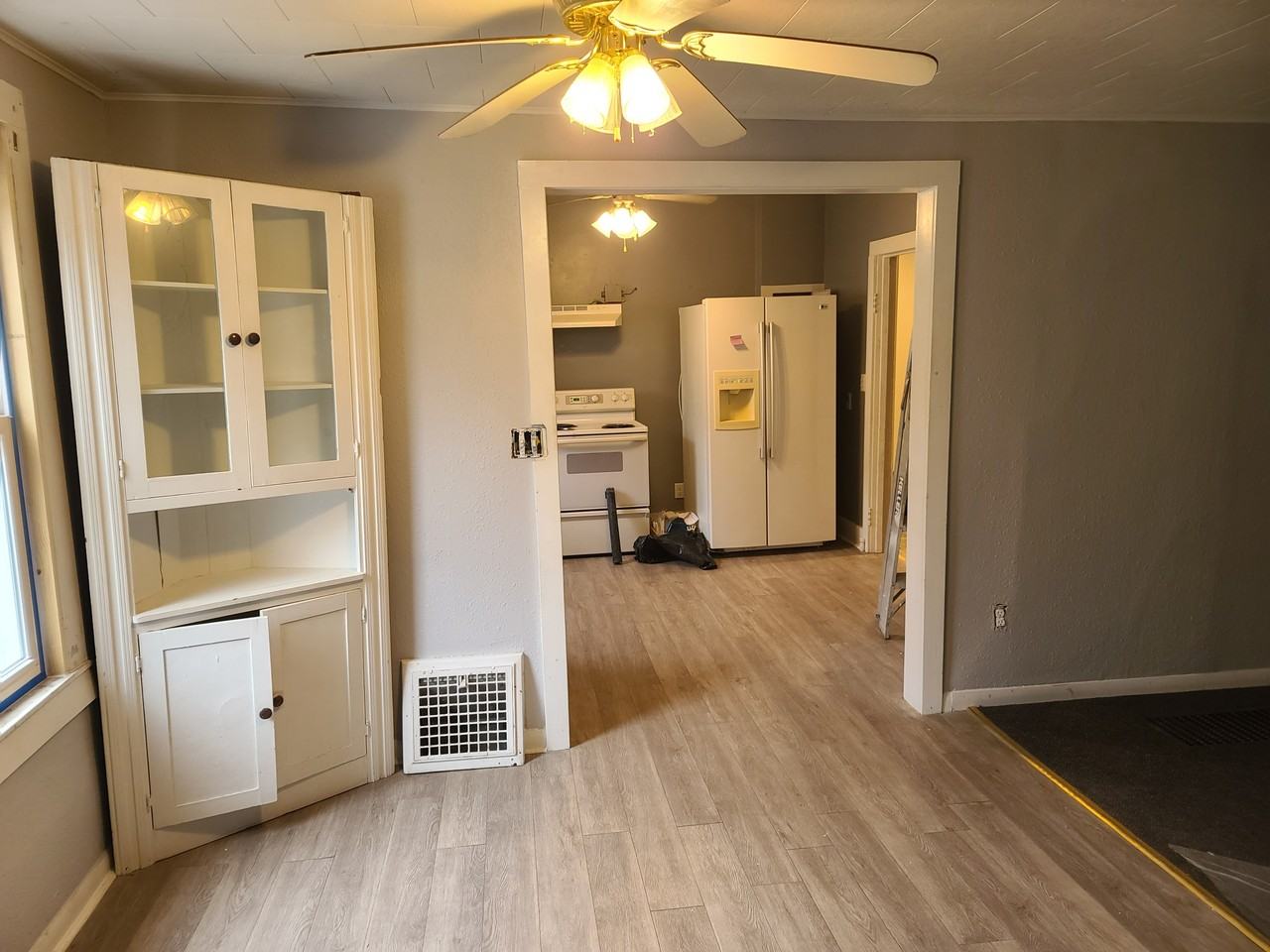SECOND AVENUE 819 - 1WI #1 - Photo 2 of 18
