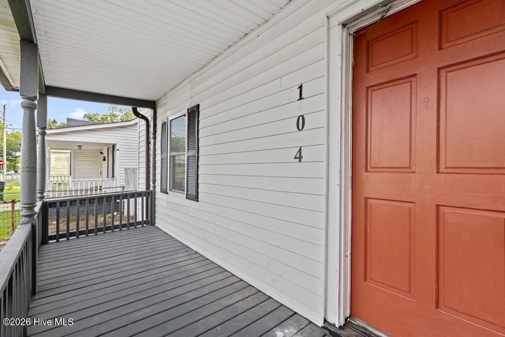104 N Trianon St - Photo 2 of 17