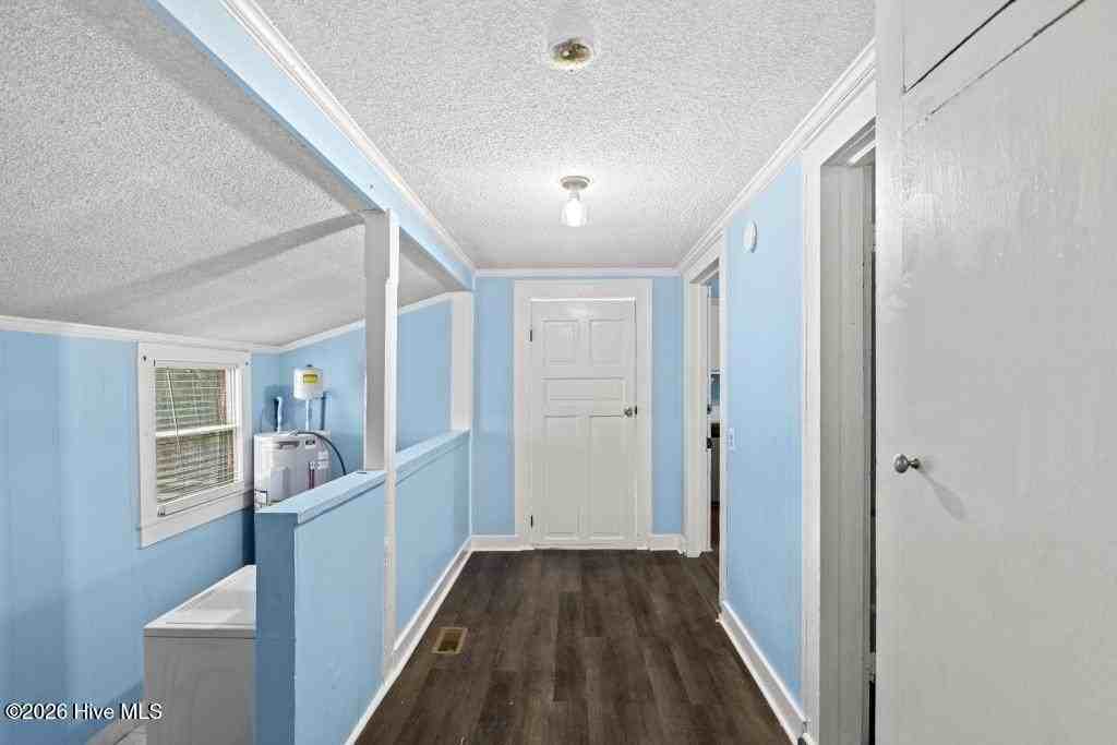 104 N Trianon St - Photo 3 of 17