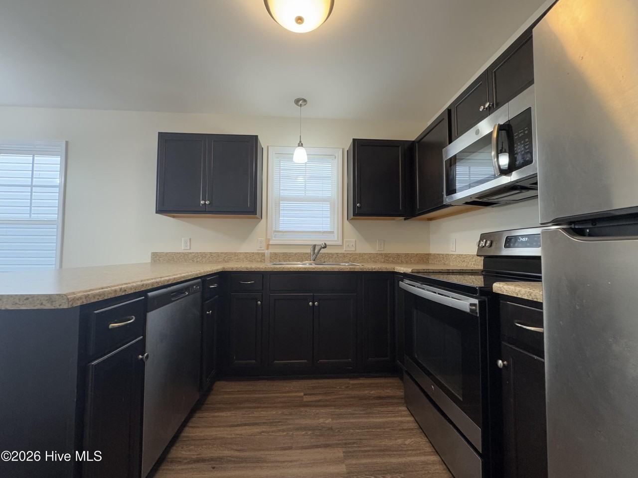 1324 S 8th St - Photo 7 of 17