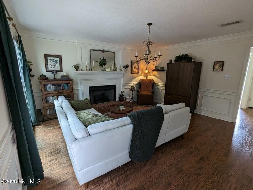 296 Ashbrook Dr - Photo 3 of 16