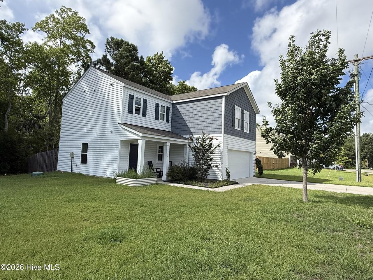 386 High Ridge Ct - Photo 2 of 27