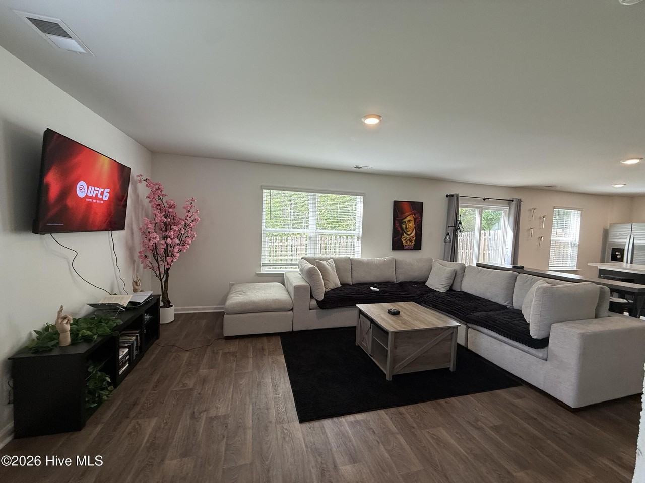 386 High Ridge Ct - Photo 5 of 27