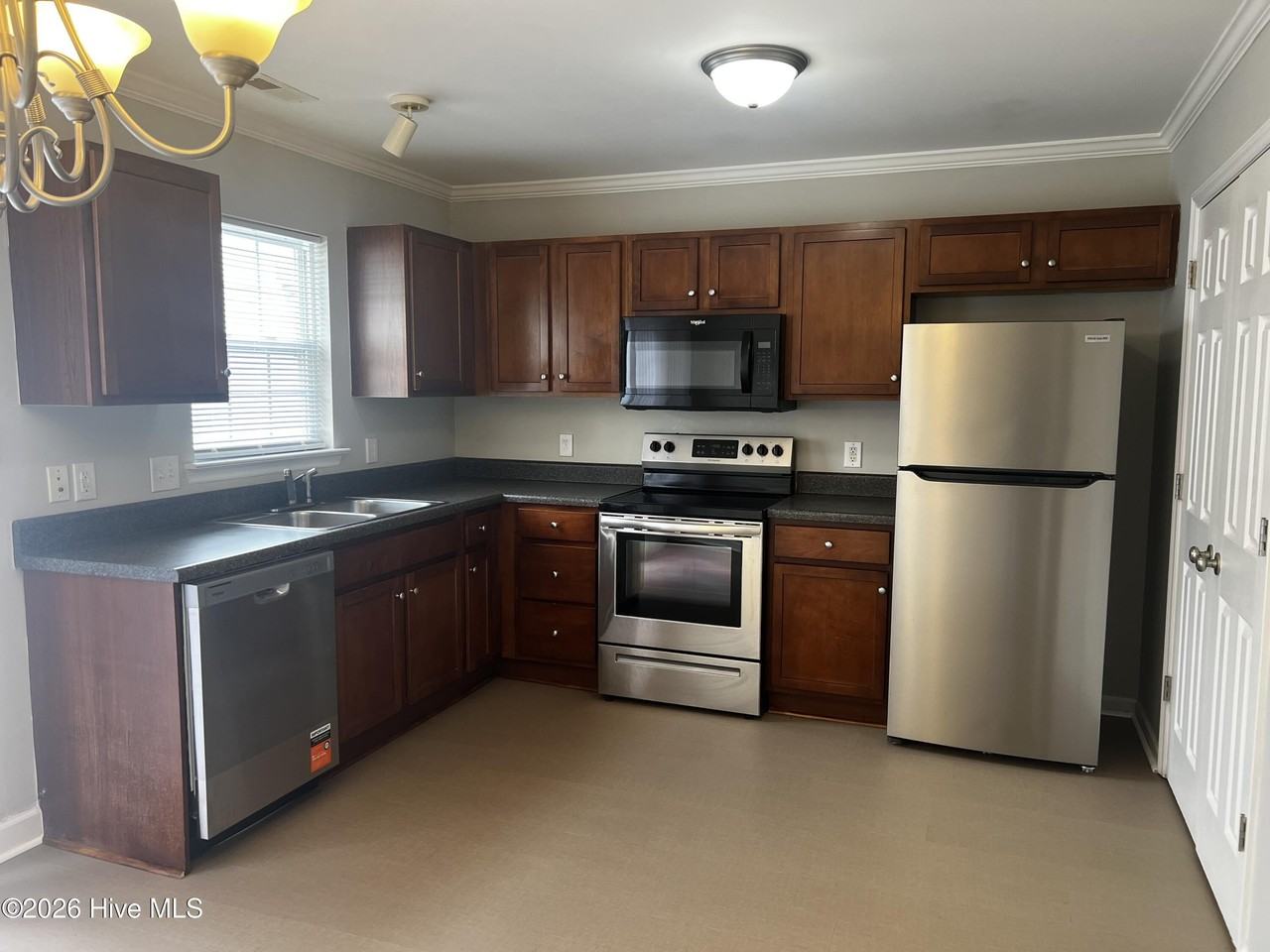 1500 Manning Forest Dr #A4 - Photo 6 of 20