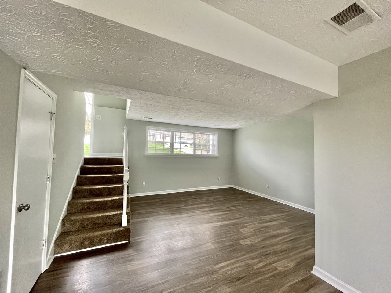 1167 Tatesbrook Dr #A - Photo 3 of 6