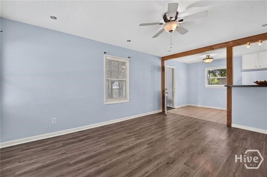 113 Gordon St - Photo 7 of 25