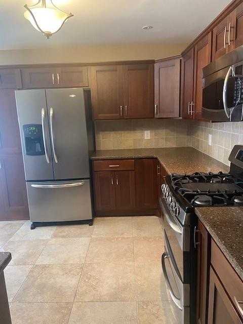 5103 Mulberry Ter - Photo 2 of 7
