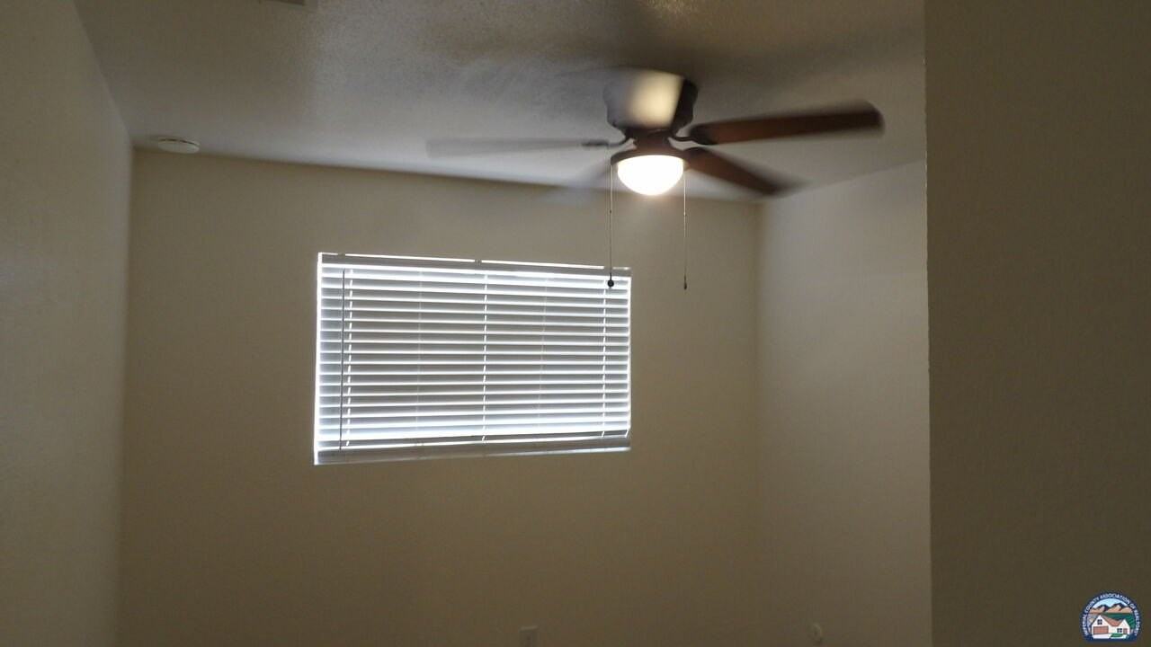 1167 N 18th St - Photo 4 of 10