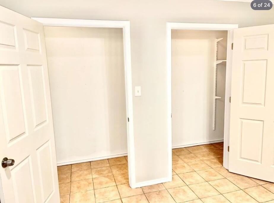 4601 76th St - Photo 5 of 15