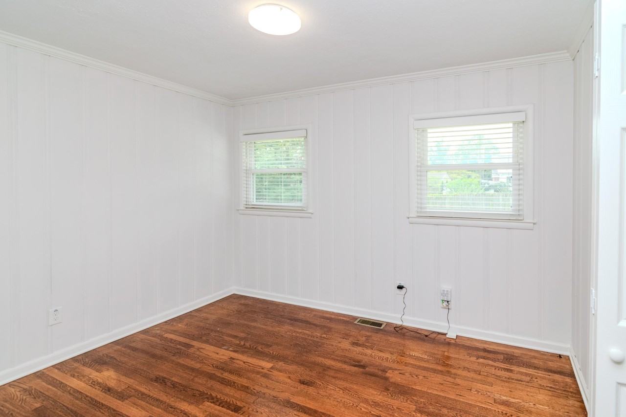 282 Zandale Dr - Photo 4 of 40