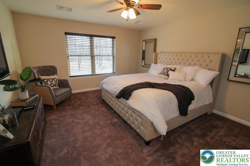 623 Linden St - Photo 6 of 9