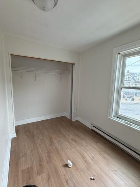 552 Thomas St - Photo 7 of 8