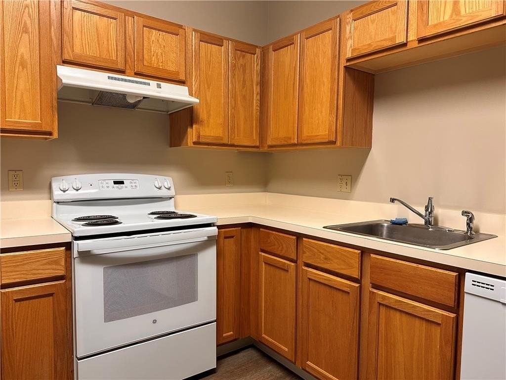 79 W Market St #S - Photo 4 of 13