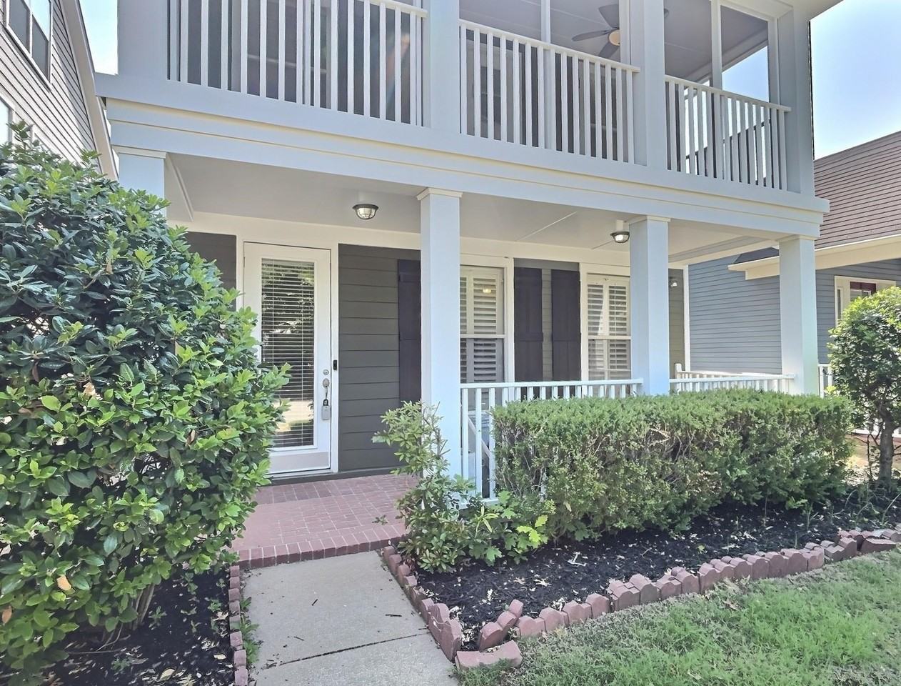 1368 Island Town Dr - Photo 2 of 21