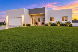 featured image of 5 Sw 26th Pl #0