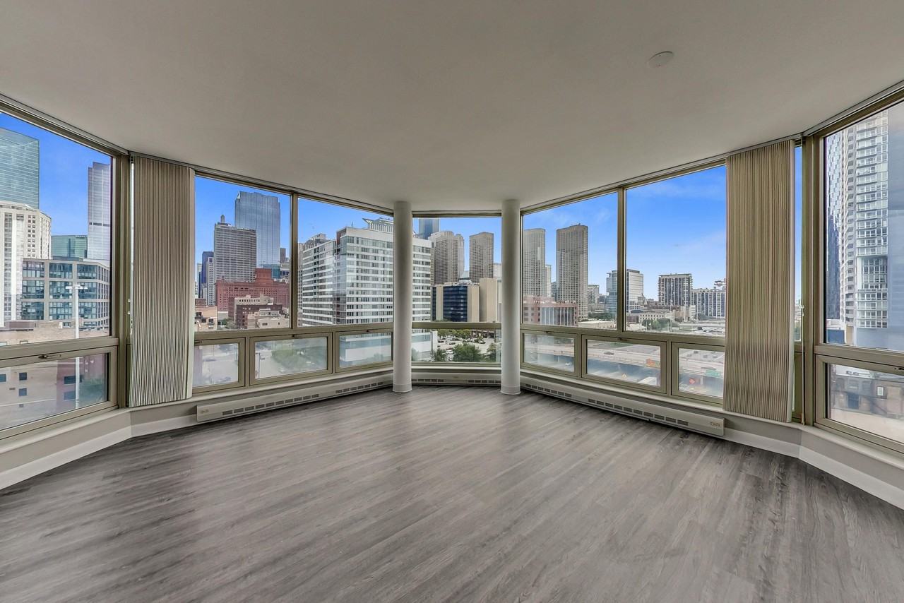 720 W Randolph St #1003 - Photo 2 of 29