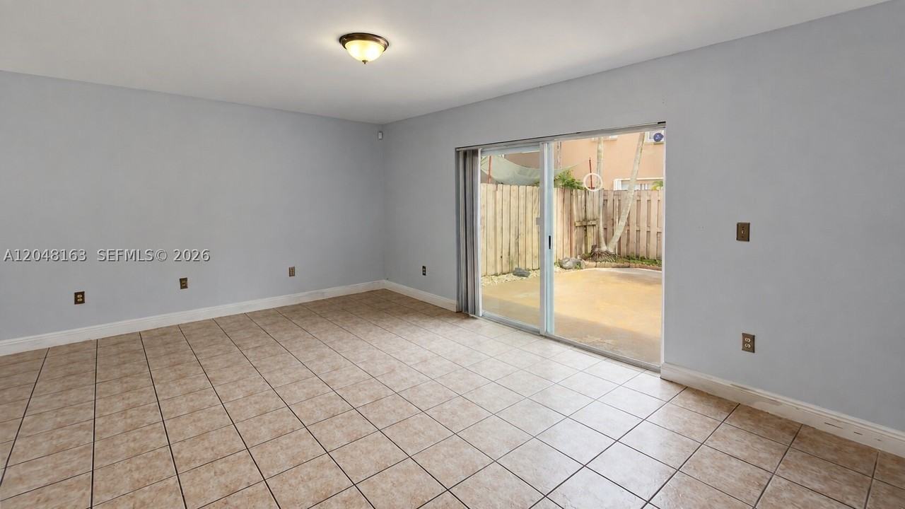 14063 Sw 177th St - Photo 7 of 42