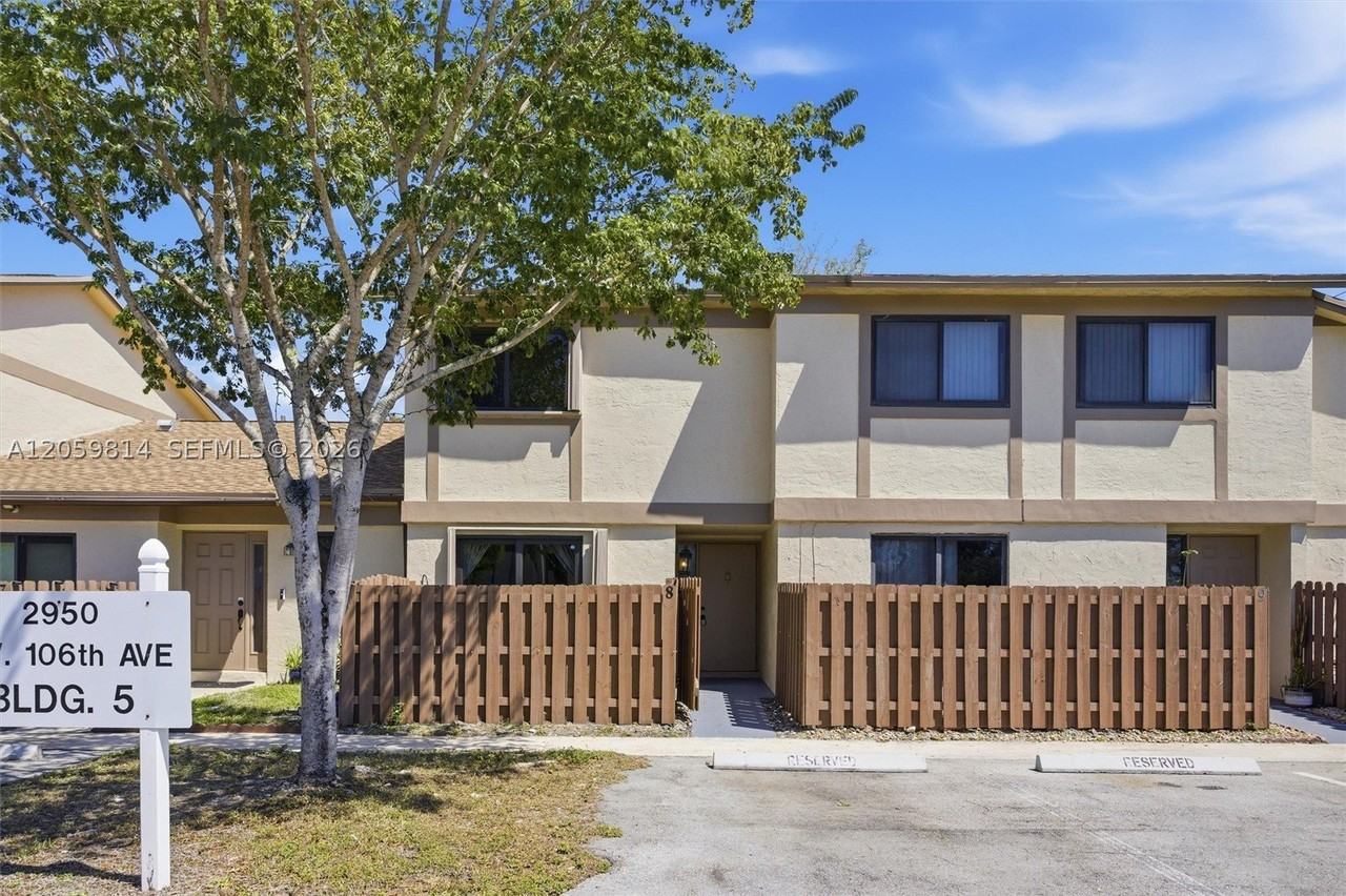 2950 Nw 106th Ave #8