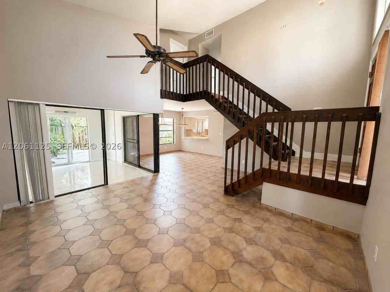 11712 Sw 91st Ter - Photo 3 of 22
